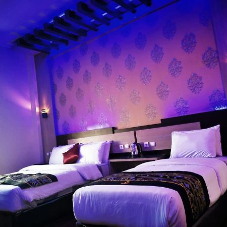 Oyo 822 Hotel Mukti Jaya Purwokerto Exterior foto