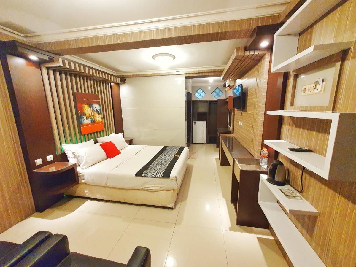 Oyo 822 Hotel Mukti Jaya Purwokerto Exterior foto